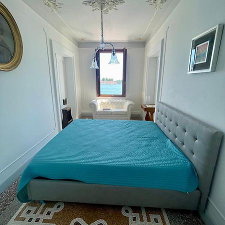 The B Collection - San Marco Riva Schiavoni Apartment Венеция Екстериор снимка