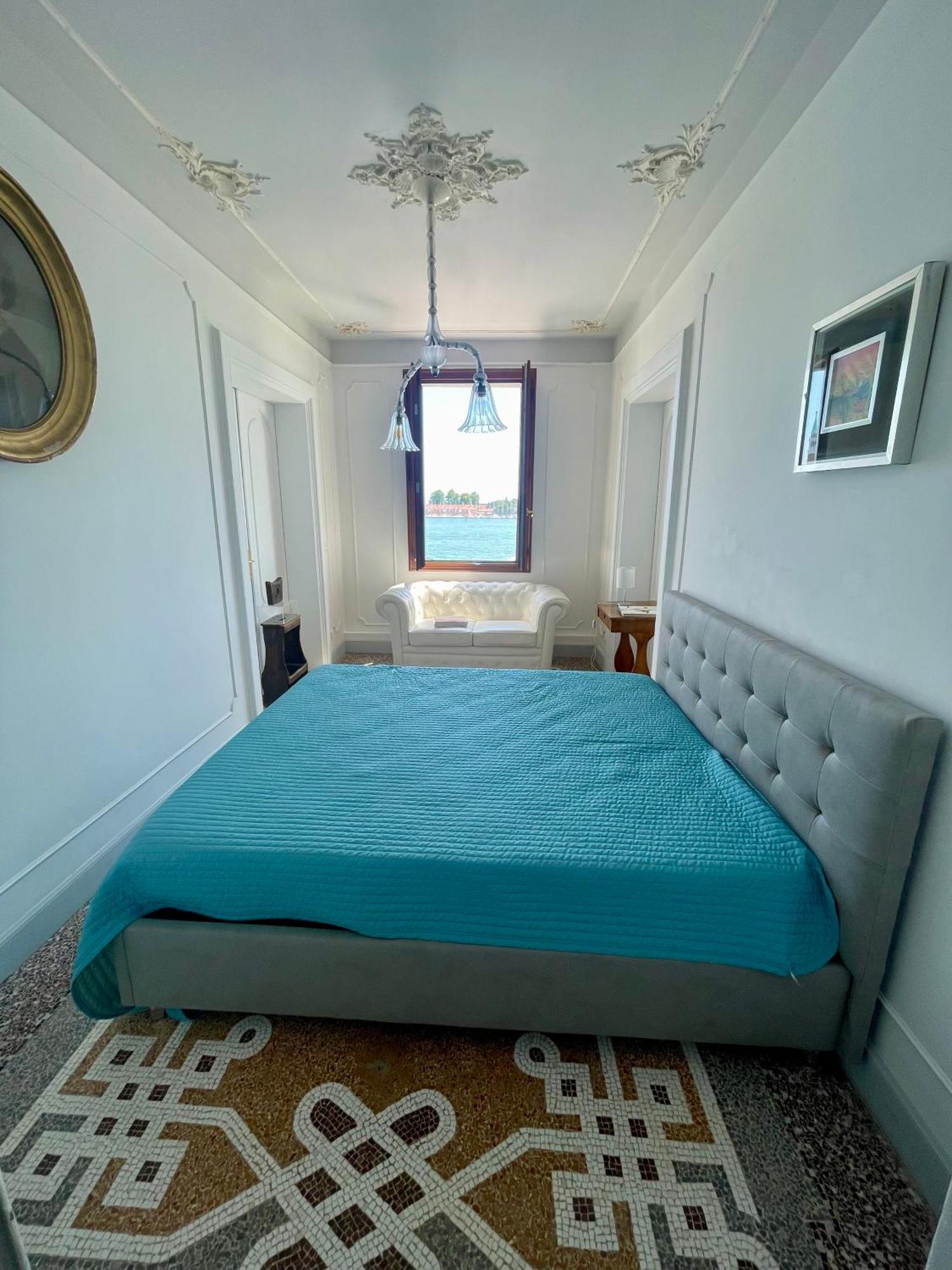 The B Collection - San Marco Riva Schiavoni Apartment Венеция Екстериор снимка