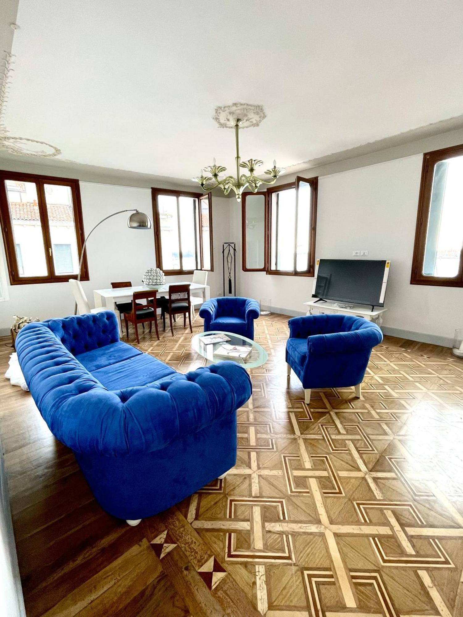 The B Collection - San Marco Riva Schiavoni Apartment Венеция Екстериор снимка