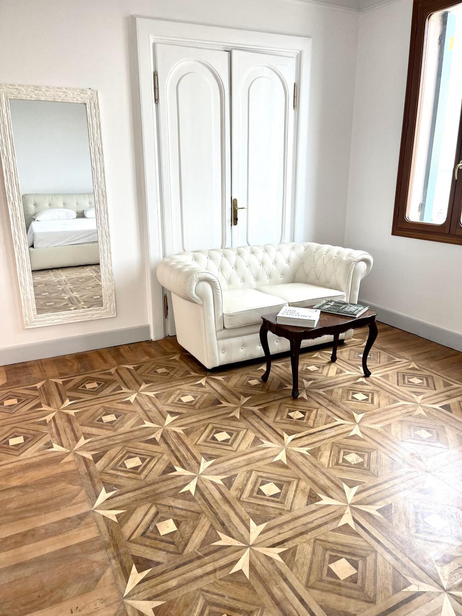 The B Collection - San Marco Riva Schiavoni Apartment Венеция Екстериор снимка